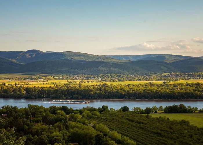 Fuelemuele Vendeghaz Zebegény