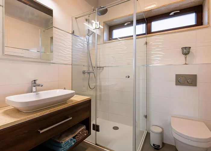 Fuelemuele Vendeghaz