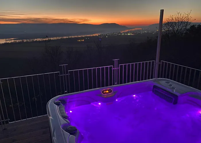 Fuelemuele Vendeghaz Zebegény